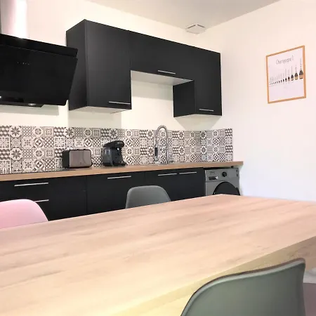 Hyper-centre Climatisation Renove Apartment
